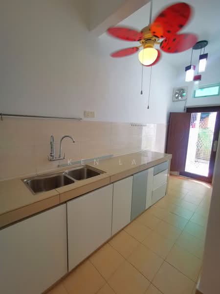 Semi-Detached House for Sale in Setia Impian (Setia Alam) - Ken Lai - Kitchen - PropertyGuru.com.my