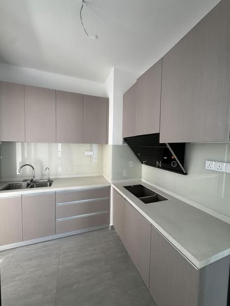 Service Residence for Sale at Baron Residence @ Lake City - Tiong Seng Lee - Kitchen - PropertyGuru.com.my