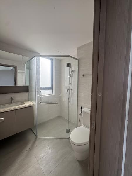Service Residence for Sale at Baron Residence @ Lake City - Tiong Seng Lee - Bathroom - PropertyGuru.com.my