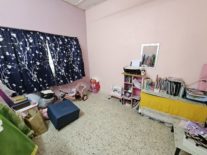 1-storey Terraced House for Sale in Taman Bukit Mewah (Kajang) - Azli Ibrahim - Interior - PropertyGuru.com.my