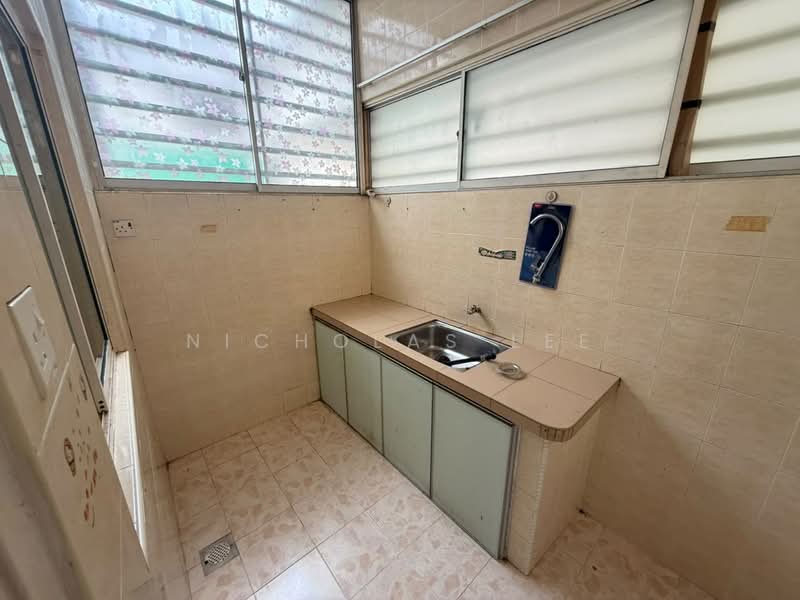 Condominium for Rent at Sky Homes - Nicholas Lee - Kitchen - PropertyGuru.com.my