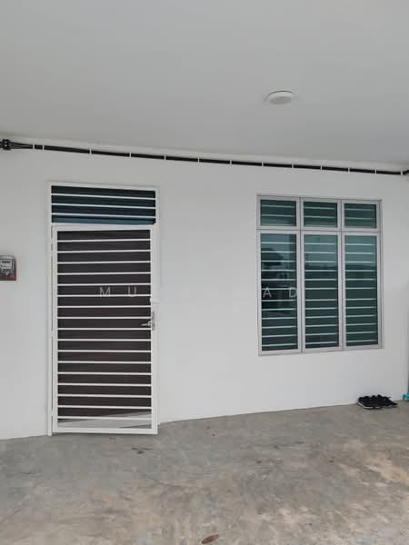 3-storey Terraced House for Rent in Rawang (Selangor) - Muhammad Amin - Exterior - PropertyGuru.com.my