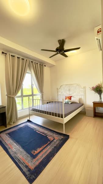Rumah Bandar untuk Dijual di Cybersouth (Dengkil) - Hamizah . - Bedroom - PropertyGuru.com.my