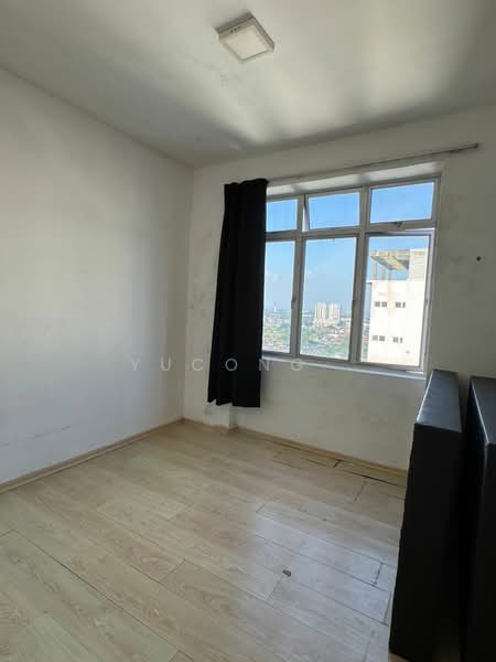 Service Residence for Sale at Larkin Heights - Yucong . - Interior - PropertyGuru.com.my