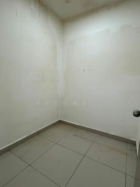 Service Residence for Sale at Larkin Heights - Yucong . - Interior - PropertyGuru.com.my