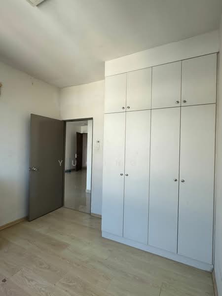 Service Residence for Sale at Larkin Heights - Yucong . - Interior - PropertyGuru.com.my