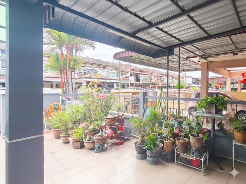 Terraced House for Sale in Bandar Botanic (Klang) - Liza Tieo Quek Hoon - Exterior - PropertyGuru.com.my