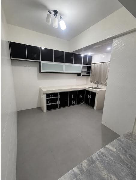 Condominium for Sale at Teratai Mewah Condominium - Hoi Lan Ching - Kitchen - PropertyGuru.com.my