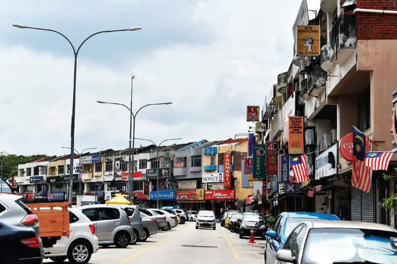 Shop for Rent in Taman Megah (Petaling Jaya) - Clinton Foo - Exterior - PropertyGuru.com.my