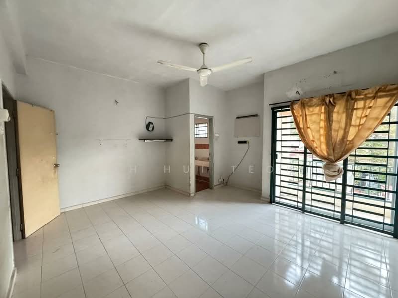 Rumah Teres 2 Tingkat untuk Dijual di Taman Seri Impian (Bukit Mertajam) - Kah Hui Teoh - Living Room - PropertyGuru.com.my
