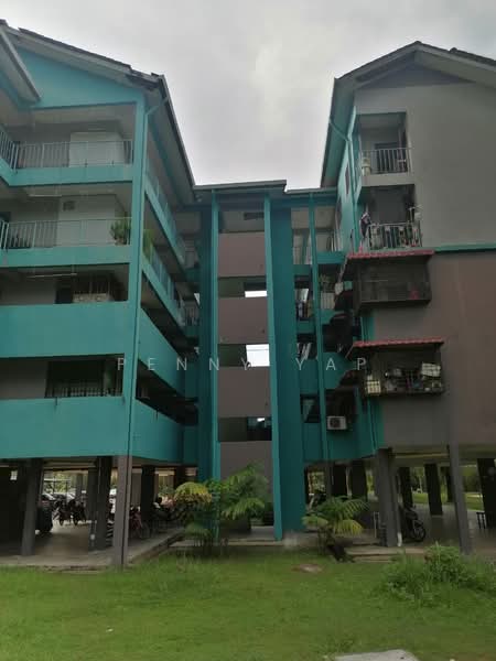 Rumah Flat untuk Dijual di Sandalwood Court - Penny Yap - Exterior - PropertyGuru.com.my