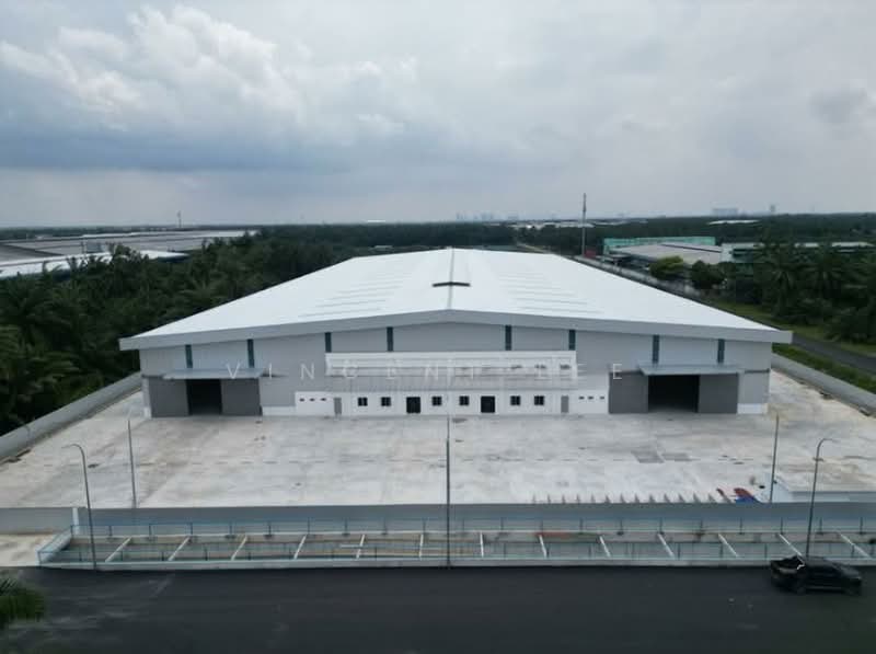 Detached Factory for Rent in Kampung Teluk Mengkuang (Telok Panglima Garang) - Vincent Lee - Exterior - PropertyGuru.com.my