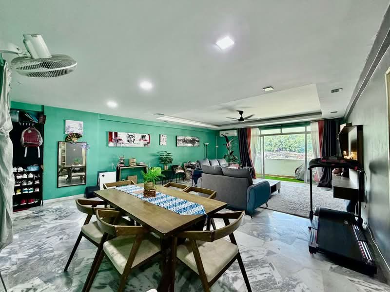 Kondominium untuk Dijual di Sinaran Ukay Residence - M.J Zairin - Living Room - PropertyGuru.com.my