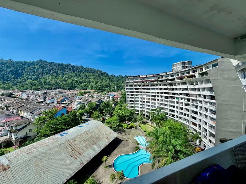 Kondominium untuk Dijual di Sinaran Ukay Residence - M.J Zairin - Exterior - PropertyGuru.com.my