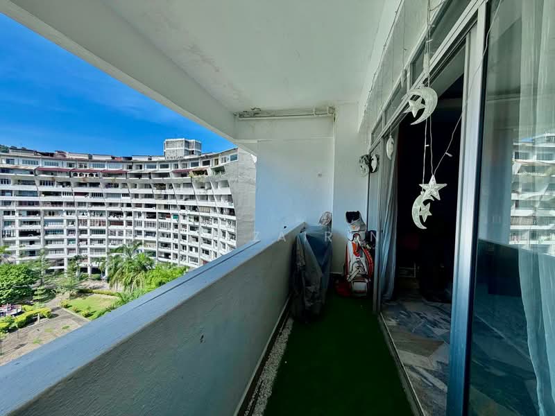 Kondominium untuk Dijual di Sinaran Ukay Residence - M.J Zairin - Balcony - PropertyGuru.com.my