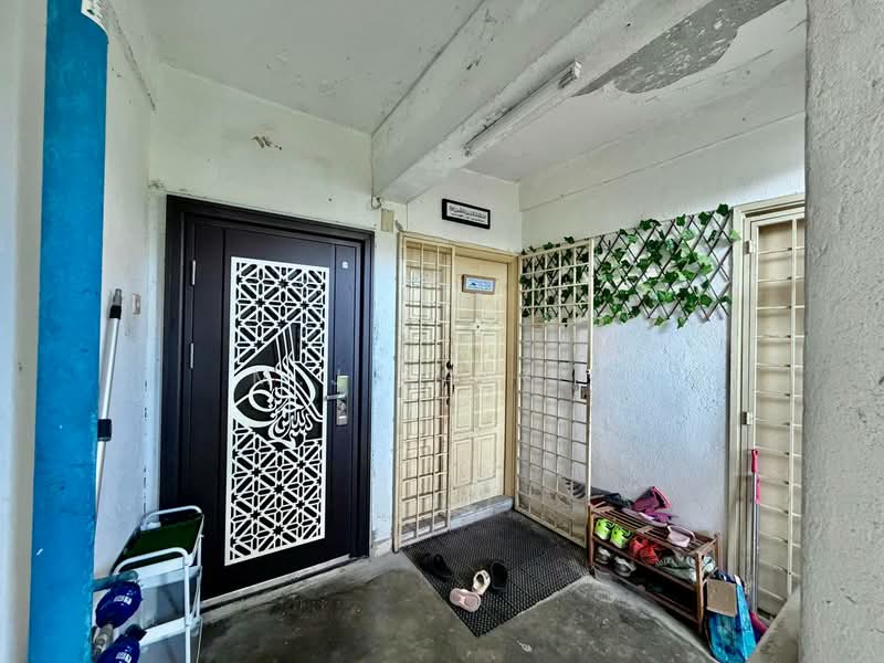 Kondominium untuk Dijual di Sinaran Ukay Residence - M.J Zairin - Entrance - PropertyGuru.com.my
