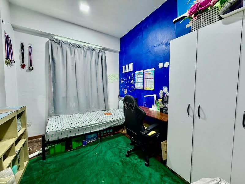 Kondominium untuk Dijual di Sinaran Ukay Residence - M.J Zairin - Bedroom - PropertyGuru.com.my