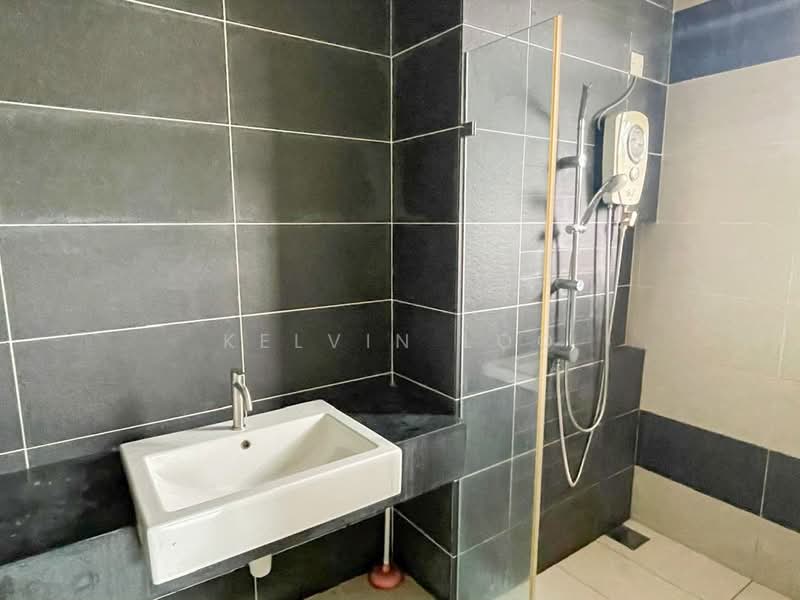 Kondominium untuk Dijual di Saville @ The Park - Kelvin Loo - Bathroom - PropertyGuru.com.my