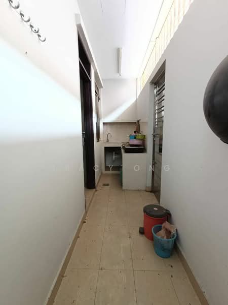 2-storey Terraced House for Rent in Bandar Dato Onn (Tebrau) - Tracy Ong - Kitchen - PropertyGuru.com.my