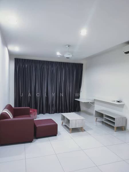 Servis Apartment untuk Disewa di Tropez Residences - Jaclyn Wong - Living Room - PropertyGuru.com.my