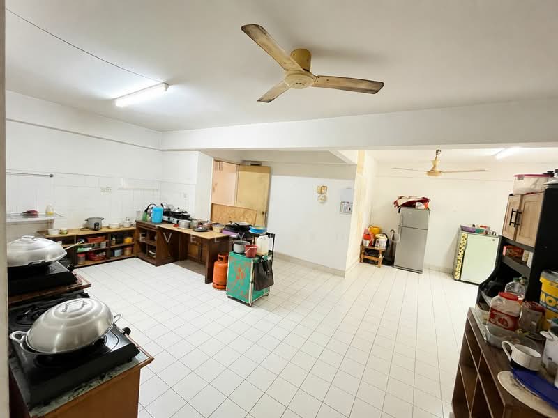 Pangsapuri untuk Dijual di Desa Dua Aman Puri - Evelyn Khoo - Kitchen - PropertyGuru.com.my