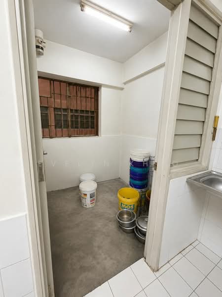 Pangsapuri untuk Dijual di Desa Dua Aman Puri - Evelyn Khoo - Room - PropertyGuru.com.my