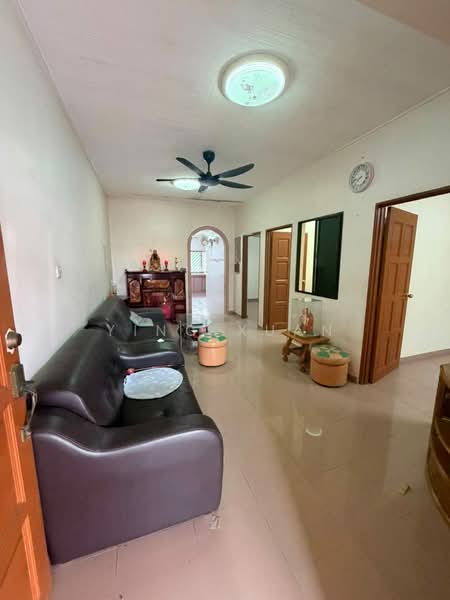 1-storey Terraced House for Sale in Kangkar Pulai (Skudai) - Ying Xuan - Living Room - PropertyGuru.com.my