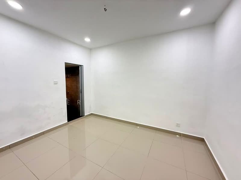 1-storey Terraced House for Sale in Taman Sri Skudai (Skudai) - Erness Tan - Interior - PropertyGuru.com.my