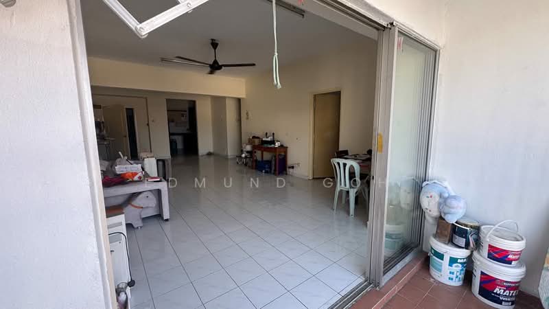 Kondominium untuk Dijual di South City (Perdana Selatan) Block C - Edmund Goh - Living Room - PropertyGuru.com.my