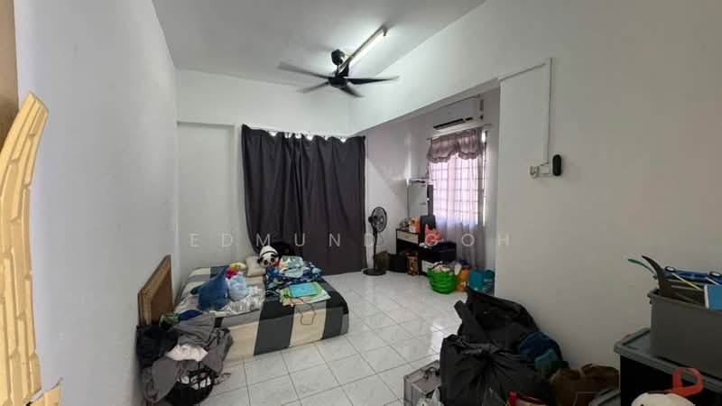 Kondominium untuk Dijual di South City (Perdana Selatan) Block C - Edmund Goh - Bedroom - PropertyGuru.com.my