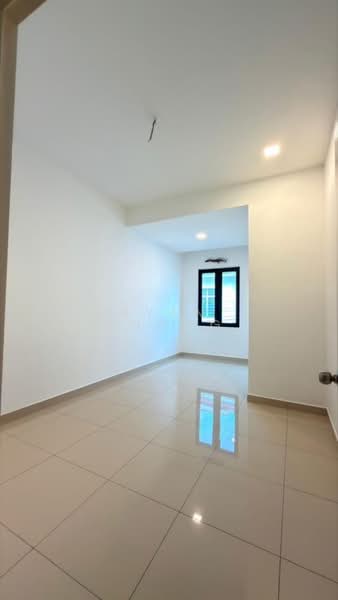 Rumah Teres 2 Tingkat untuk Dijual di Bandar Putra (Kulai) - Ryan Chong - PropertyGuru.com.my