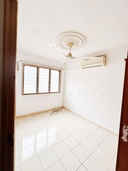2-storey Terraced House for Sale in Seksyen 19 (Shah Alam) - Azli Ibrahim - Interior - PropertyGuru.com.my
