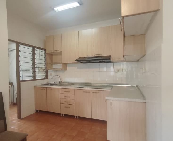 Apartment for Sale at SD Tiara Apartment - Eva Yap - Kitchen - PropertyGuru.com.my