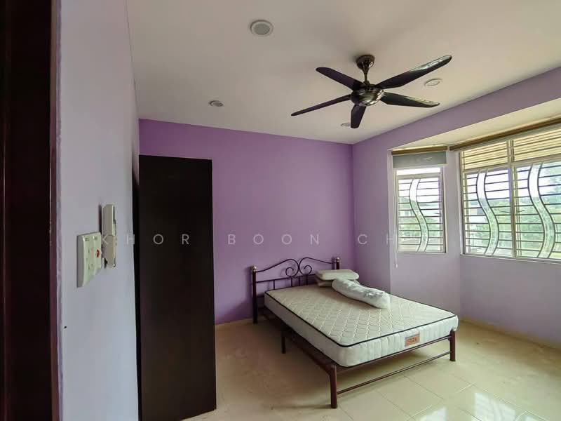 Rumah Teres 2 Tingkat untuk Dijual di Taman Inderawasih (Perai) - Khor Boon Chin - Bedroom - PropertyGuru.com.my