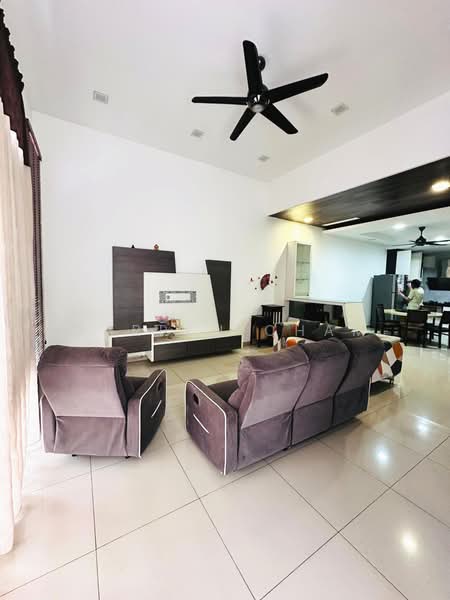 Rumah Teres 3 Tingkat untuk Dijual di Taman Bukit Minyak Utama (Bukit Mertajam) - Darren Cham - Living Room - PropertyGuru.com.my