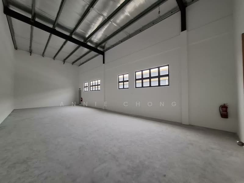Warehouse for Rent in Kampung Sri Cheeding (Jenjarom) - Annie Chong - Interior - PropertyGuru.com.my