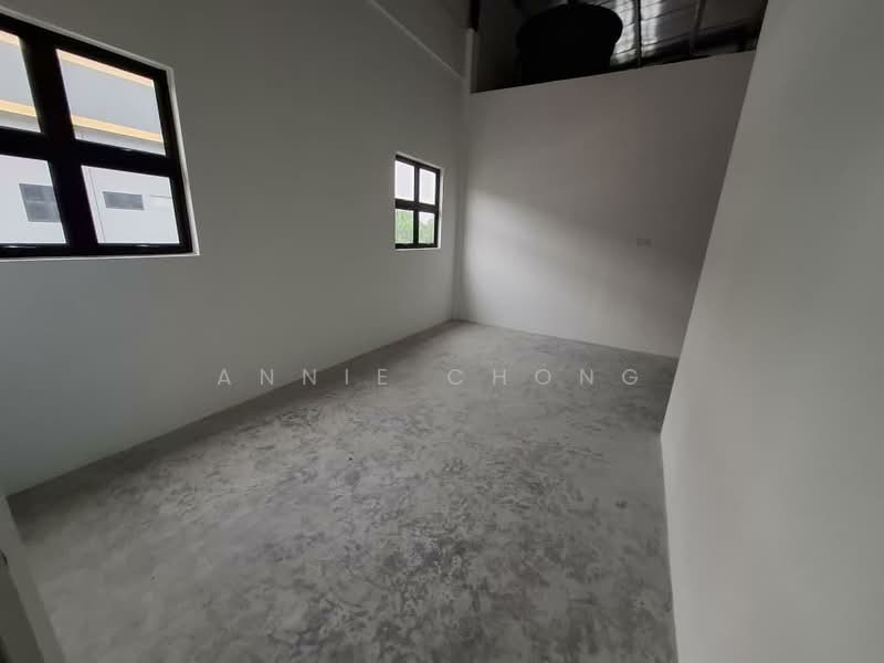 Warehouse for Rent in Kampung Sri Cheeding (Jenjarom) - Annie Chong - Interior - PropertyGuru.com.my