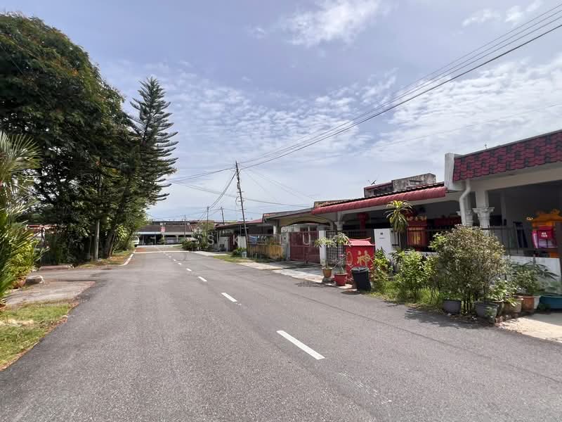 Rumah Teres 1 Tingkat untuk Dijual di Hulu Bernam Barat (Perak) - SK Luk - Exterior - PropertyGuru.com.my