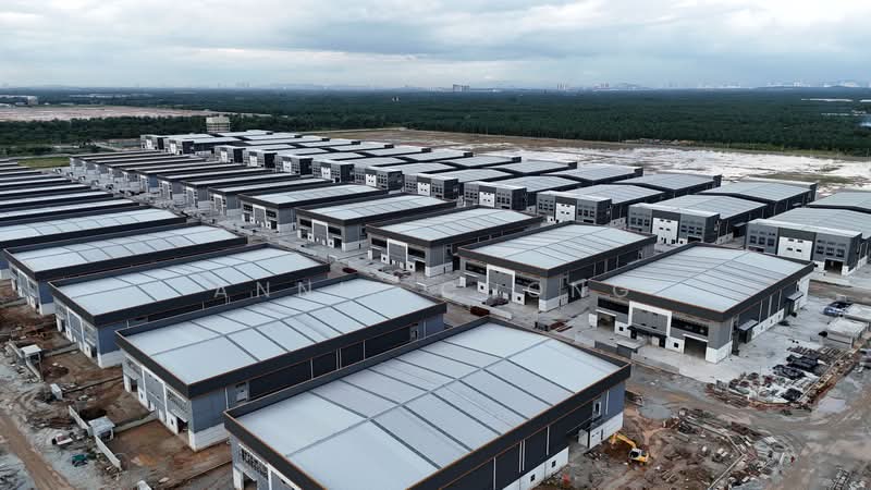 Gudang untuk Dijual di Kampung Sri Cheeding (Jenjarom) - Annie Chong - Exterior - PropertyGuru.com.my