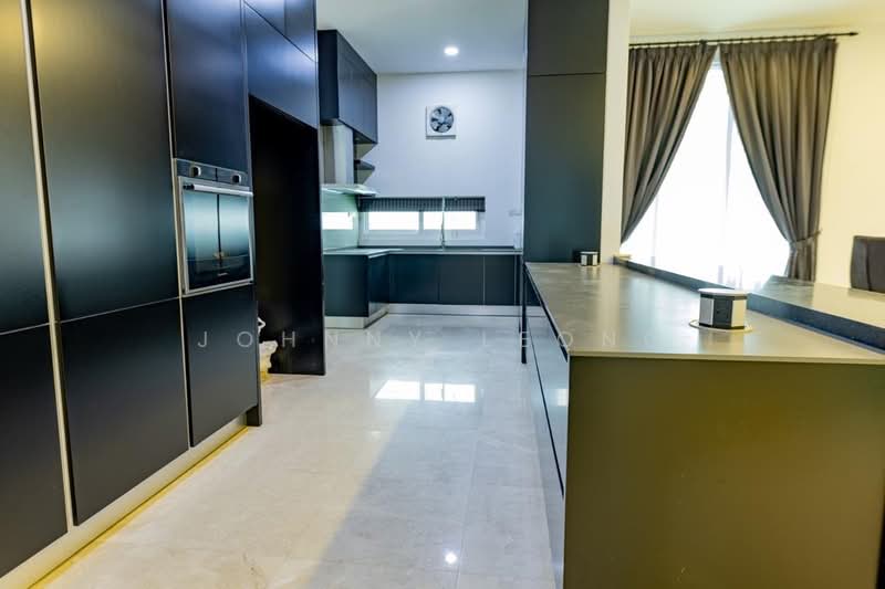 Bungalow for Rent in Cyberjaya (Selangor) - Johnny Leong - Kitchen - PropertyGuru.com.my