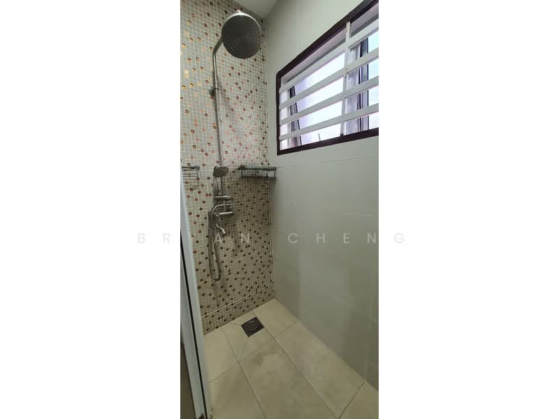 Terraced House for Sale in Bandar Kinrara Seksyen 1 (Bandar Kinrara) - Bryan Cheng - Bathroom - PropertyGuru.com.my