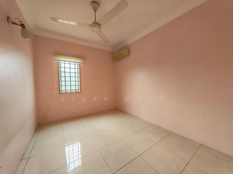 Apartment for Sale at Lakeview Apartments - Kevan Wong - Interior - PropertyGuru.com.my