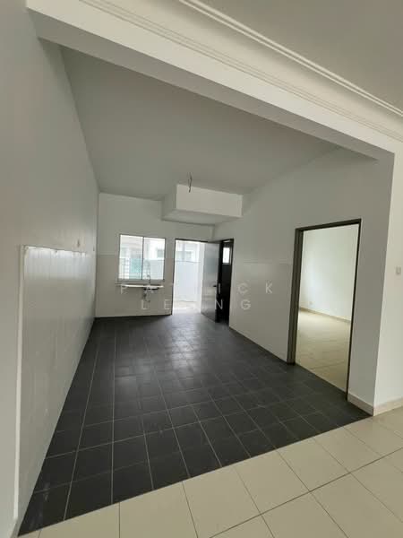 2-storey Terraced House for Sale in Bandar Seri Coalfields (Ijok) - Patrick Leong - Kitchen - PropertyGuru.com.my