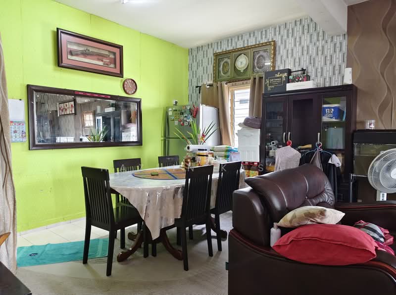 Terraced House for Sale in Sungai Buloh (Selangor) - Hazlin Kasa - PropertyGuru.com.my