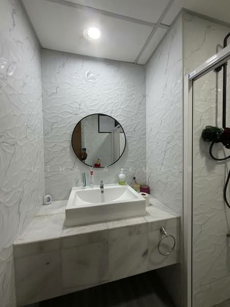 Condominium for Rent at Menara Duta 1 - Uthaya Kumar - Bathroom - PropertyGuru.com.my