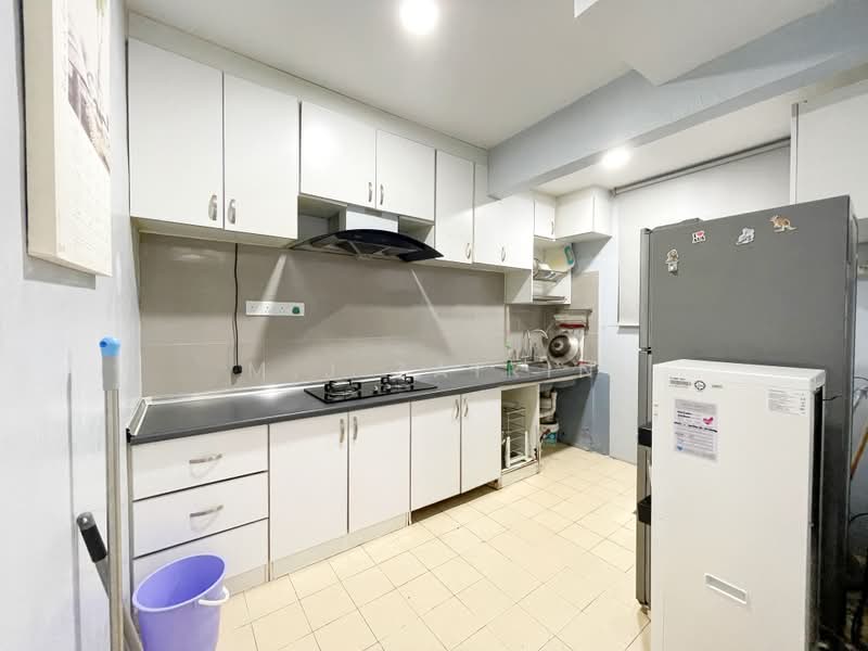 Apartment for Sale at Pangsapuri Permai Puteri - M.J Zairin - Kitchen - PropertyGuru.com.my