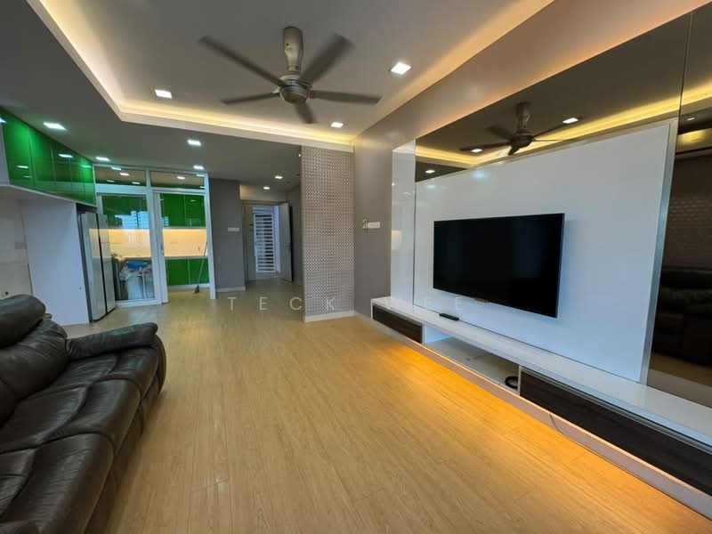 Kondominium untuk Disewa di 3 Residen @ Melawati - Teck Wee - Living Room - PropertyGuru.com.my