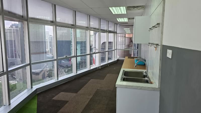 Pejabat untuk Disewa di KL City Centre (Kuala Lumpur) - Lyn . - Interior - PropertyGuru.com.my
