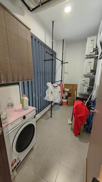 Kondominium untuk Dijual di Hillcrest Heights - Simon Teow - Balcony - PropertyGuru.com.my
