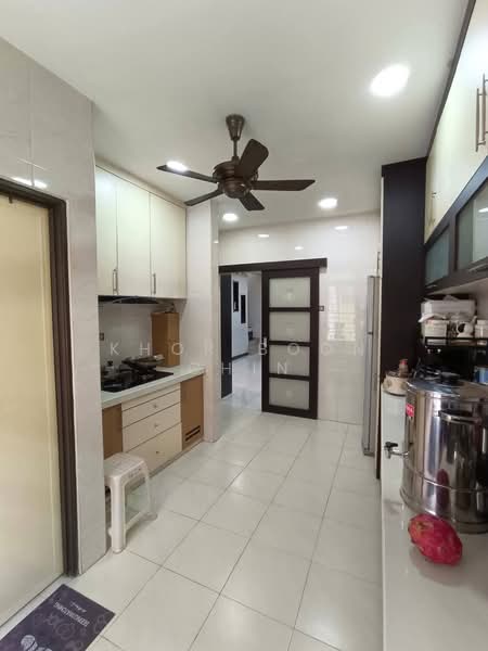 2.5-storey Terraced House for Sale in Taman Tun Hussein Onn (Perai) - Khor Boon Chin - Kitchen - PropertyGuru.com.my